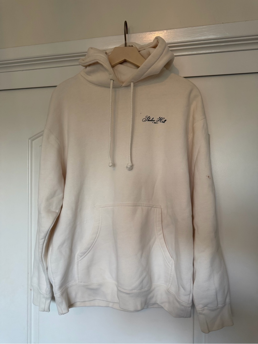 Shadow hillCream Hooded Sweatshirt with Script Logo
